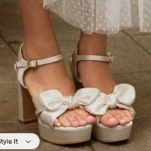 Lyeluh White Satin Bow Platform Heels
